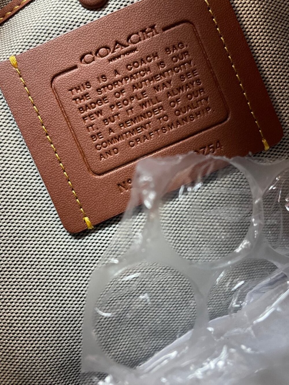 Coach Rogue 40w/ charms - Picture 4 of 8